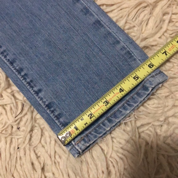 AE Skinny Jean-Heavily Distressed-Sz 4R - Picture 16 of 16